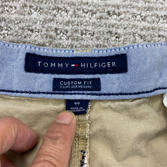 Tommy Hilfiger Khaki Shorts Men 44 Brown Short Chino Pants All Over Embroidered - Picture 4 of 16